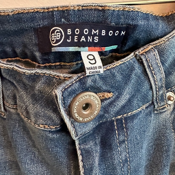 Boomboom Jeans. Ripped. Blue denim. Size 9 - Picture 2 of 4